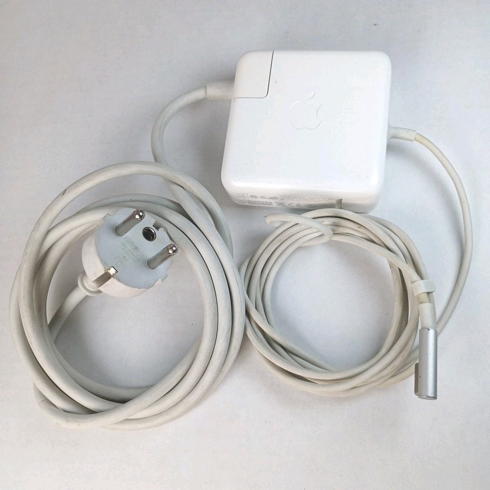 Original Apple MagSafe Power Adapter Charger A1344 60W MacBook Pro European Cord